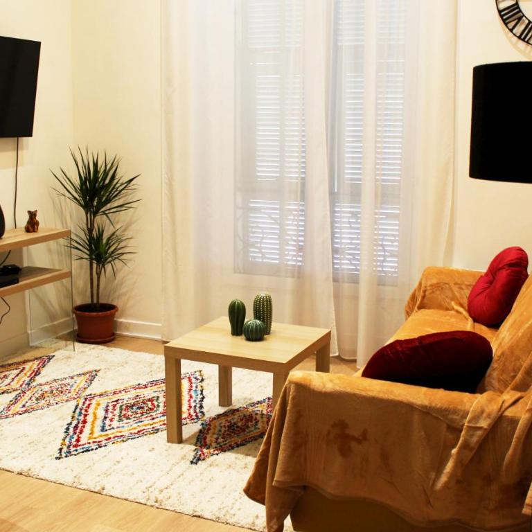 Lofty - Massena sq - 5 min walk Beach - Appartement - 14