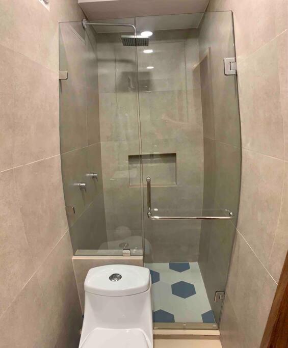 Apartamento Moderno a mins de la Playa y Malecón - Apartamento de 2 dormitorios - 20