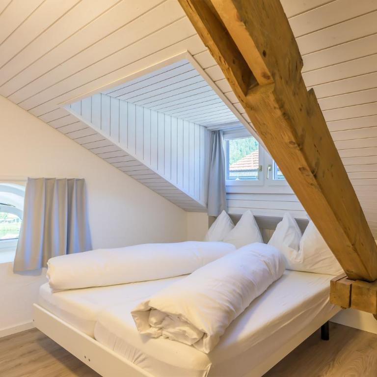 Hotel Seehof Laax - Doppelzimmer mit Gemeinschaftsbad - 2