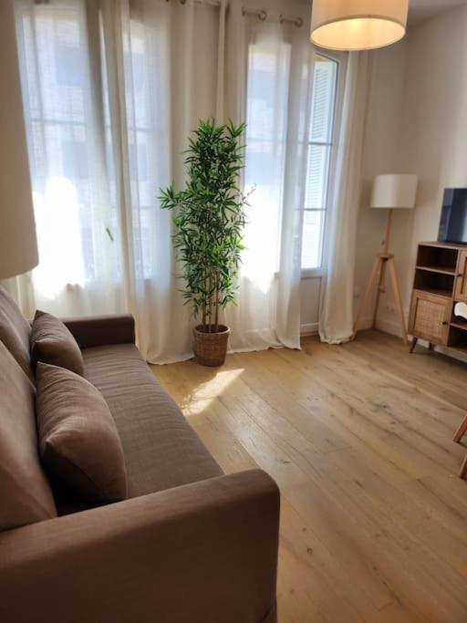 Nice Fac St Jean D'Angely - Apartamento de 1 dormitorio - 2