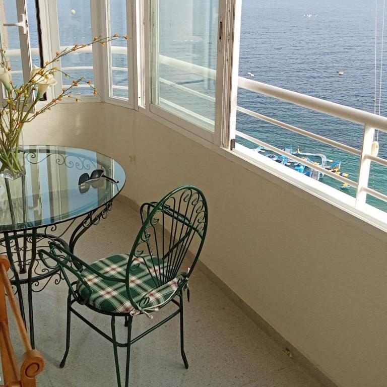 NUEVO APTO BALCON DE PONIENTE 1 A LÍNEA PLAYA TORRE 2 LUXE SM CON AIRE, PISCINA,JAR VISTAS ESPECTACULARES AL MAR De BENIDORM - Apartamento de 2 dormitorios - 56