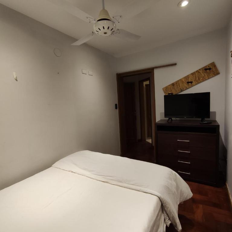 Abudé - Zona Norte, a cuadras de Sanatorio Allende Cerro, Hospital Privado y Estadio Kempes - Apartamento de 1 dormitorio - 16