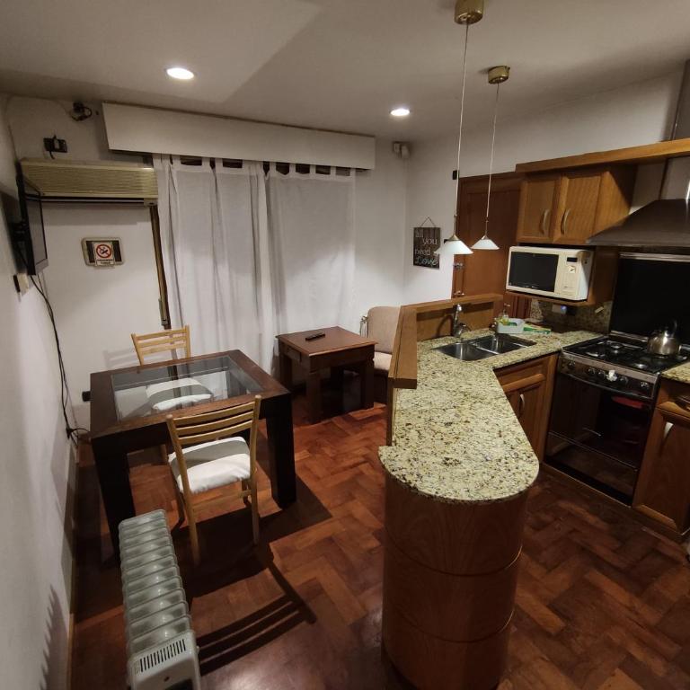 Abudé - Zona Norte, a cuadras de Sanatorio Allende Cerro, Hospital Privado y Estadio Kempes - Apartamento de 1 dormitorio - 1