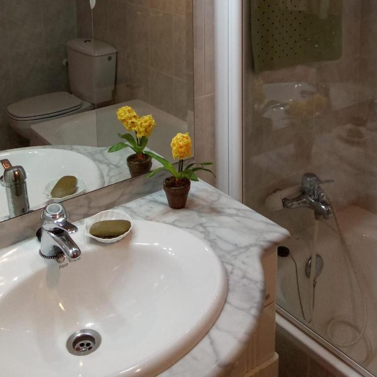 NUEVO APTO BALCON DE PONIENTE 1 A LÍNEA PLAYA TORRE 2 LUXE SM CON AIRE, PISCINA,JAR VISTAS ESPECTACULARES AL MAR De BENIDORM - Apartamento de 2 dormitorios - 43