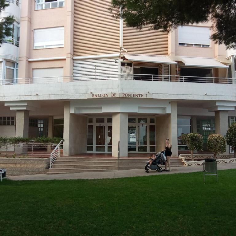 NUEVO APTO BALCON DE PONIENTE 1 A LÍNEA PLAYA TORRE 2 LUXE SM CON AIRE, PISCINA,JAR VISTAS ESPECTACULARES AL MAR De BENIDORM - Apartamento de 2 dormitorios - 21