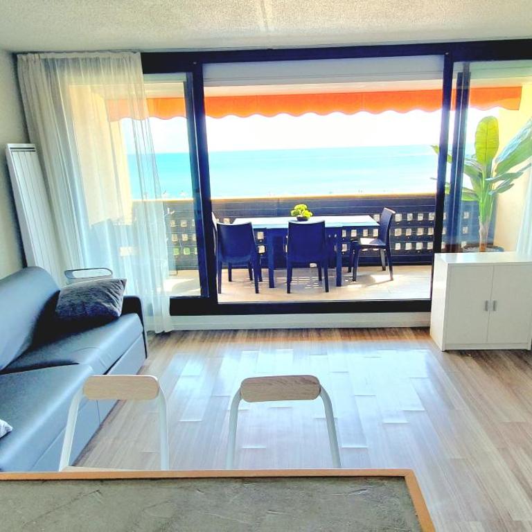 Le Panoramique Front de Mer - Apartment with Terrace, Pool view and seafront - 5