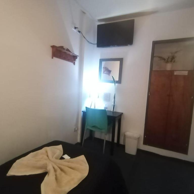 Hostel Spa Mediterranea - Habitación Doble Estándar - 2 camas - 13