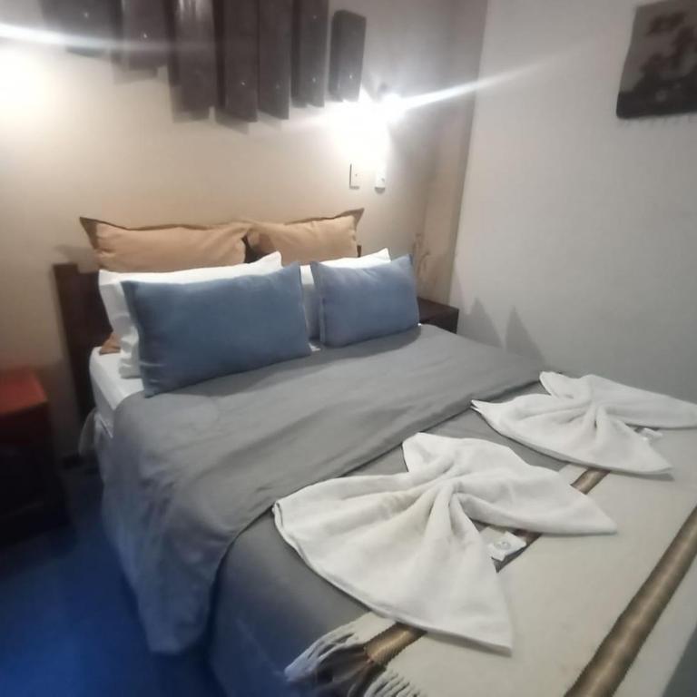 Hostel Spa Mediterranea - Habitación Cuádruple con baño privado - 5