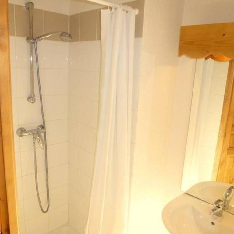 Grand Panorama 216 - 2 bed Apt, next to Bettex lift, sleeps 6 - Two-Bedroom Apartment - 2