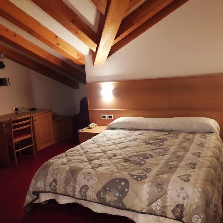 Hotel Orso Grigio - Camera Familiare con Balcone - 6
