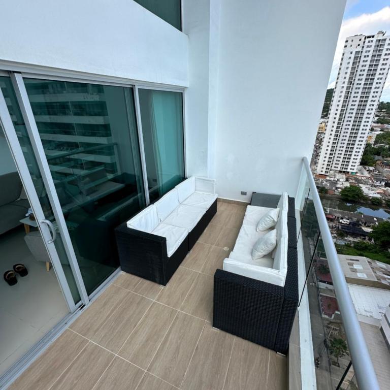 Modern 2 Story Penthouse, With Pool, Spa & Beach - Apartamento de 3 dormitorios - 5