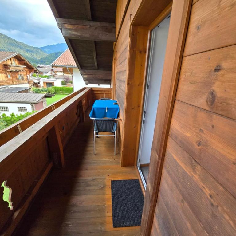 Haus Talblick - Doppelzimmer mit Dusche - 4