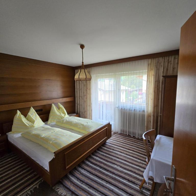 Haus Talblick - Doppelzimmer mit Dusche - 5