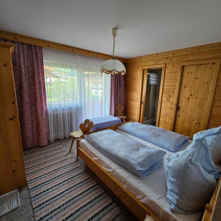 Haus Talblick - Doppelzimmer mit Dusche - 7