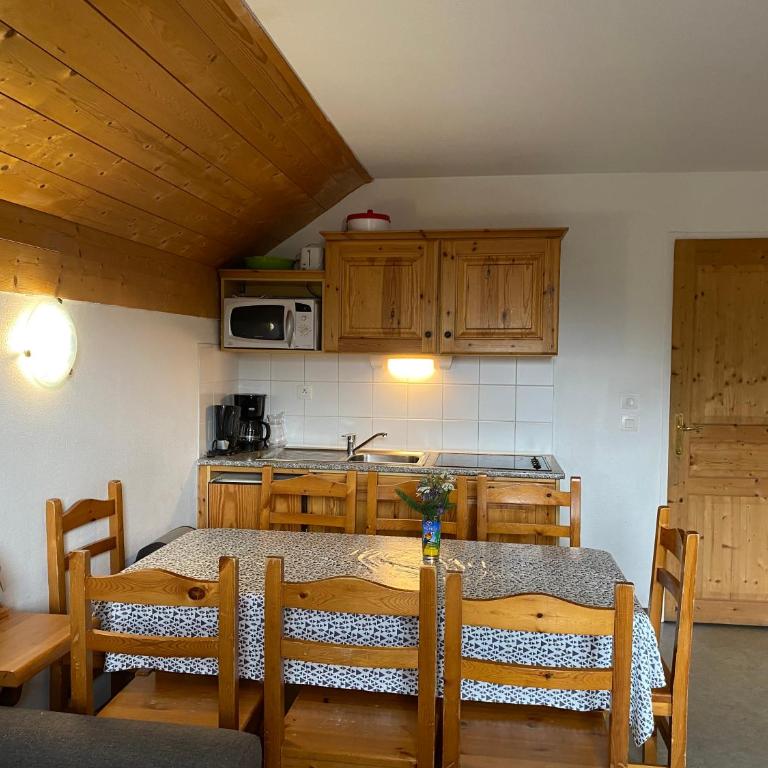 travelski home classic - Les Chalets de la Fontaine du Roi - Appartement 2 Chambres - 9