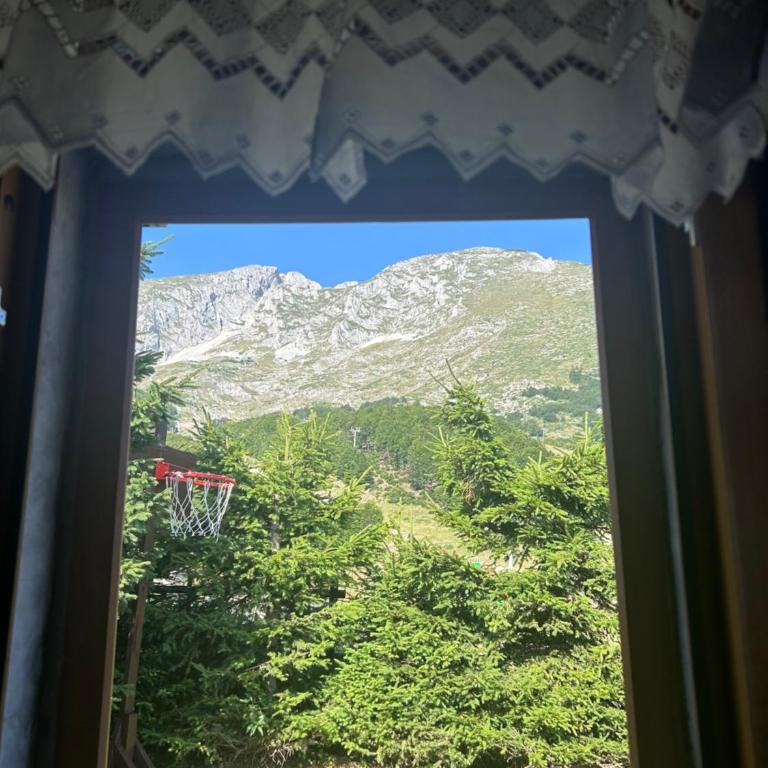 NV Mountain House - Two-Bedroom House - 23