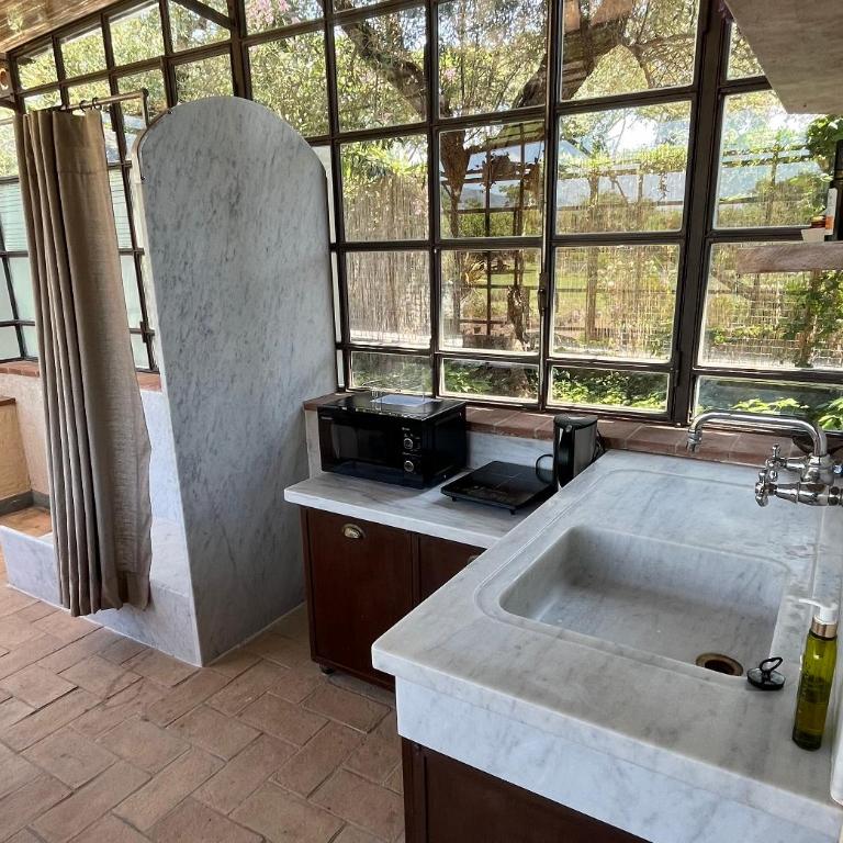 Olimagio Farm Stay with animals, 25m pool, beach at cycling distance - Suite mit Terrasse - 6