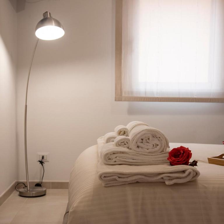 La Finestra di Verga - Apartment mit 2 Schlafzimmern, einem Balkon und Meerblick - 28