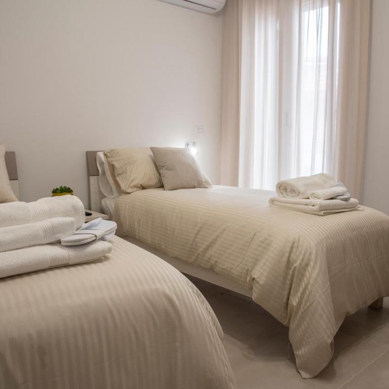 La Finestra di Verga - Apartment mit 2 Schlafzimmern, einem Balkon und Meerblick - 45