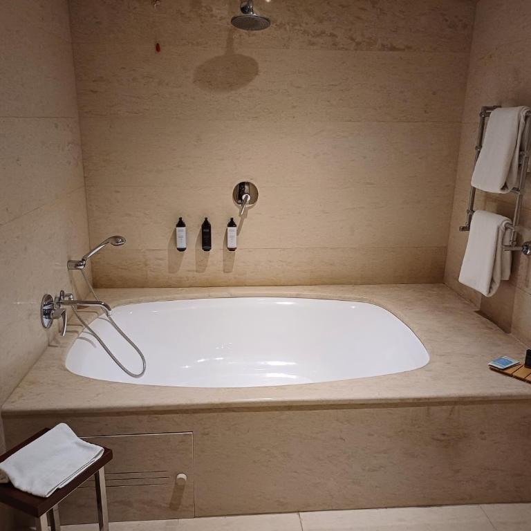 Smy Carlos V Wellness & Spa Alghero - Suite Presidenziale - 7