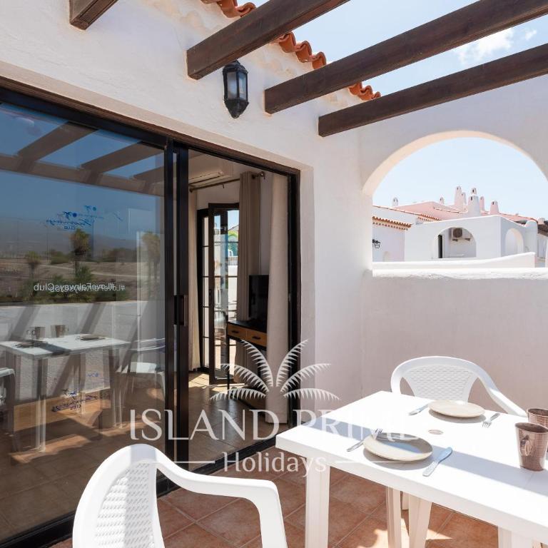 Huge Terrace Holiday in Heated Pool Complex with Teide Views FC1209 - Apartamento de 1 dormitorio - 33