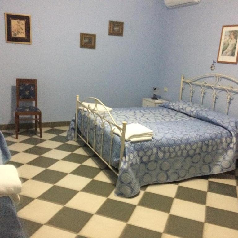 Desiréè - Two-Bedroom Apartment - 1
