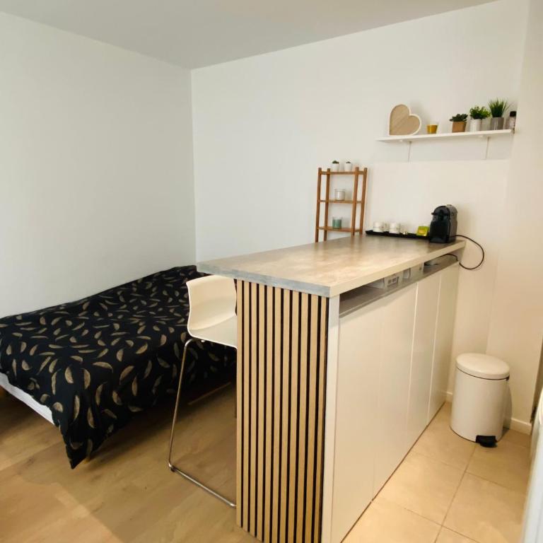 Appartement entier aux Abbesses - Montmartre - Flat in Montmartre - Familienstudio - 3