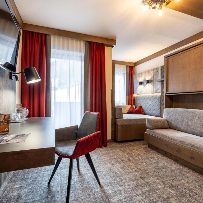 Hotel Alpenrose - Suite mit Balkon - 4