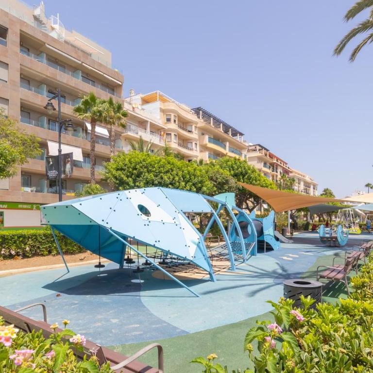 Estepona DownTown Near The Beach - Happy Rentals - Apartment - 3