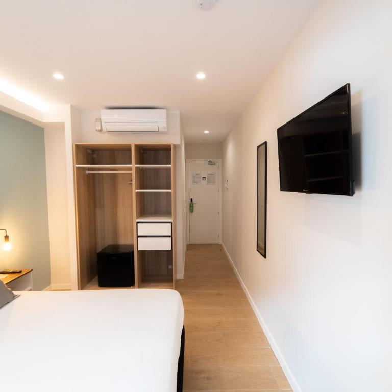 I'M Room Suites Nuevos Ministerios - Bernabeu 'Digital Access' - Habitación Doble con baño privado - 2