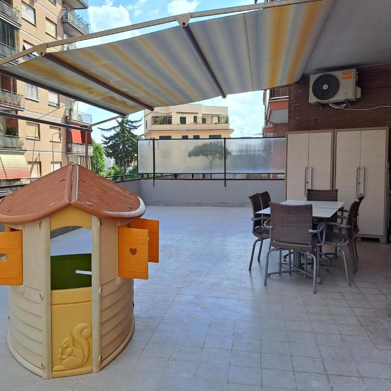Mauri's Home - CasaMauri - Adiacente Metro C - Appartamento con 2 Camere da Letto e Terrazza - 1