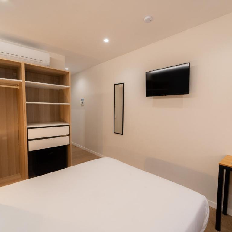I'M Room Suites Nuevos Ministerios - Bernabeu 'Digital Access' - Habitación Doble con baño privado - 7