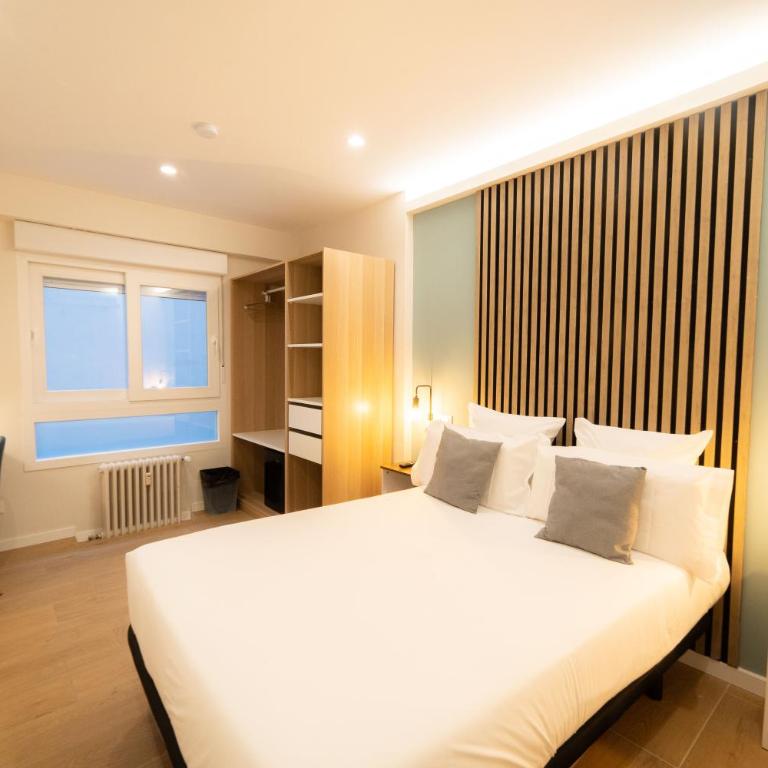 I'M Room Suites Nuevos Ministerios - Bernabeu 'Digital Access' - Habitación Doble con baño privado - 4