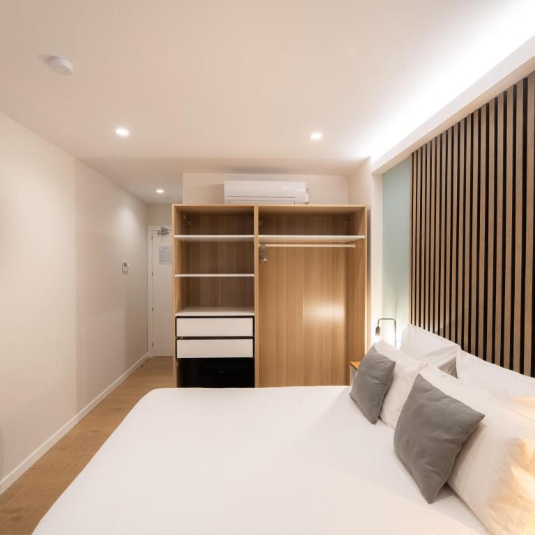 I'M Room Suites Nuevos Ministerios - Bernabeu 'Digital Access' - Camera Matrimoniale con Bagno Privato - 8