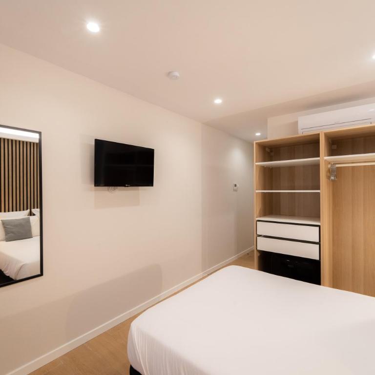 I'M Room Suites Nuevos Ministerios - Bernabeu 'Digital Access' - Camera Matrimoniale con Bagno Privato - 9