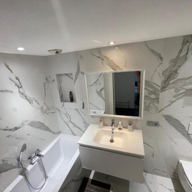 Monaco Monte-Carlo door step - Luxury Apartment - 2 Bedrooms 2 Bathrooms - Superb Modern Fully Equipped - Apartamento de 2 dormitorios - 13