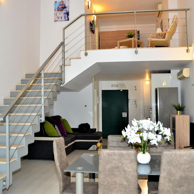 Oshun Sanchinarro Seasonal Living Lofts - Loft Superior con terraza - 3
