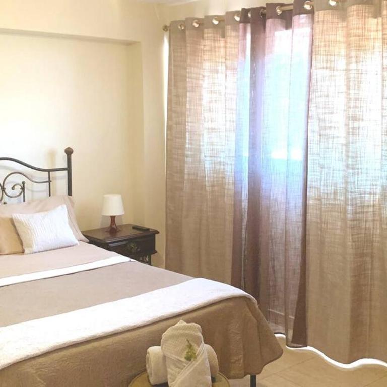 Lindo y Acogedor Apartamento En La Trinidad, Caracas - Two-Bedroom Apartment - 3