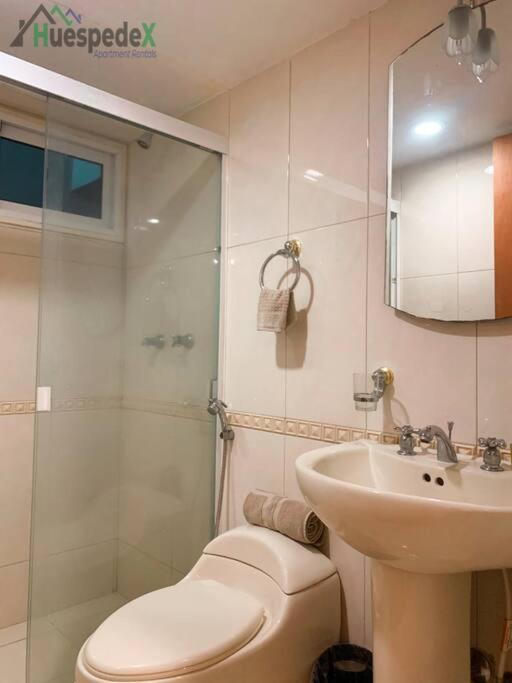 Lindo y Acogedor Apartamento En La Trinidad, Caracas - Two-Bedroom Apartment - 8