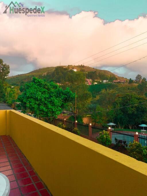 Lindo y Acogedor Apartamento En La Trinidad, Caracas - Two-Bedroom Apartment - 20