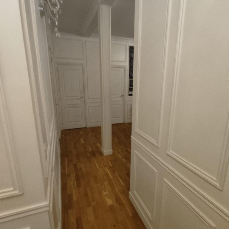 Cosy Flat 8e Champs-Elysées - One-Bedroom Apartment - 11