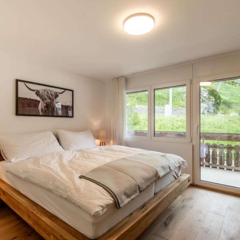 Stylish Apt by Ski Bus, Train and Village Center - Apartment mit 1 Schlafzimmer - 1