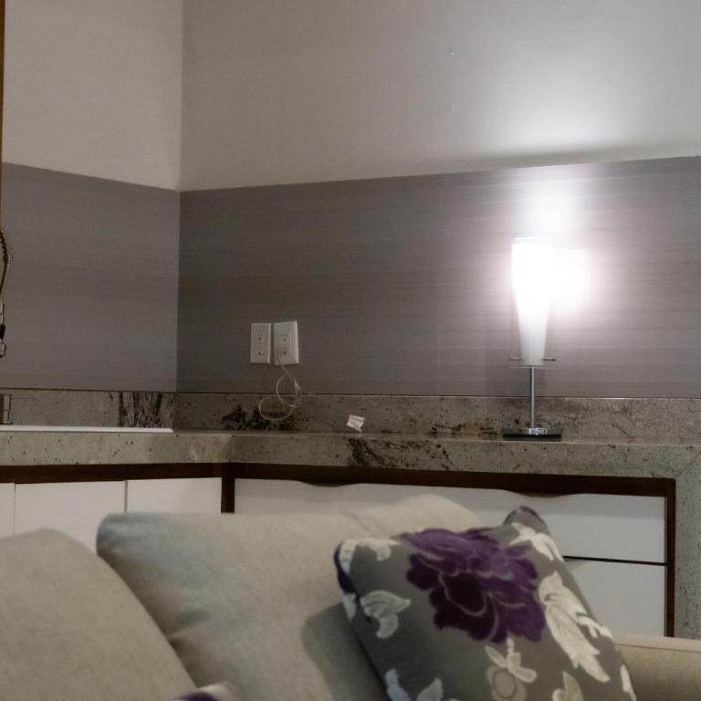 Infinity Suites triple room 105 - Habitación Triple con baño privado - 15