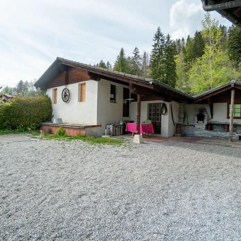 Verseau avec piscine intérieure - Chalet - 30