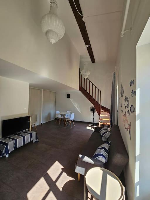 Le Duplex du marin nîmois - Une Nuit à Nîmes - Appartamento con 1 Camera da Letto - 6