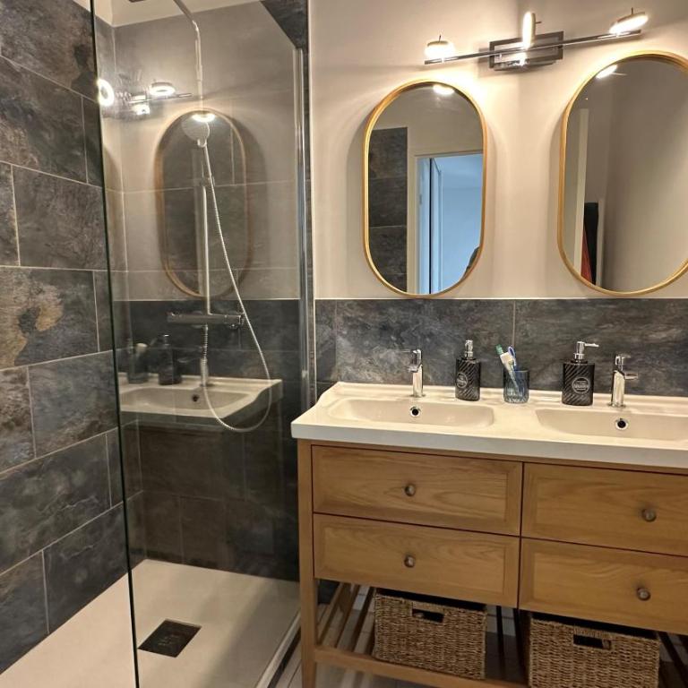 Le Schumann - Two-Bedroom Apartment - 5