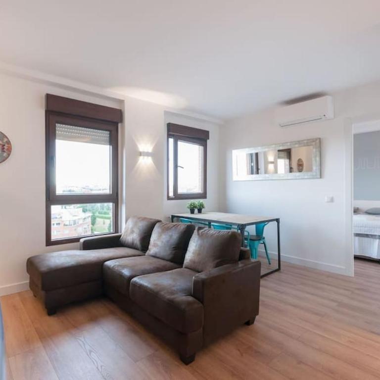 ºººCH Residential Area Modern City Views WiFi ACººº - One-Bedroom Apartment - 2