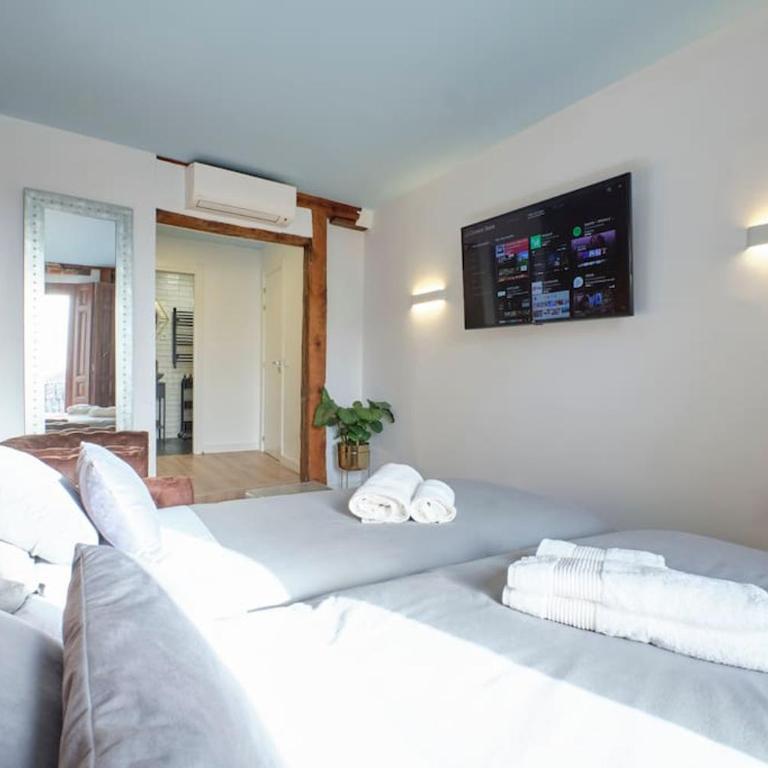 ºººPY Historical CityCentre WiFi AC SmartTVººº - One-Bedroom Apartment - 4