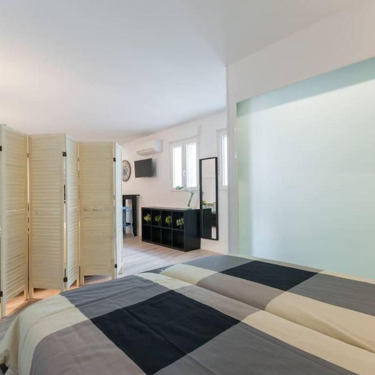 ºEM Historical CityCentre WiFi AC SmartTVº - Apartamento de 1 dormitorio - 2