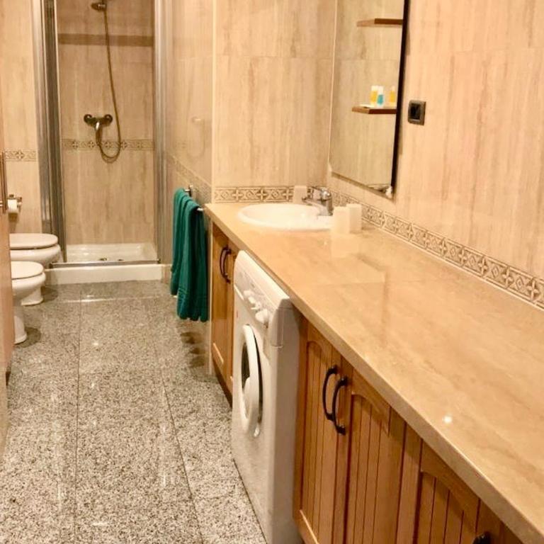 Ake - Suite Familiar - 7